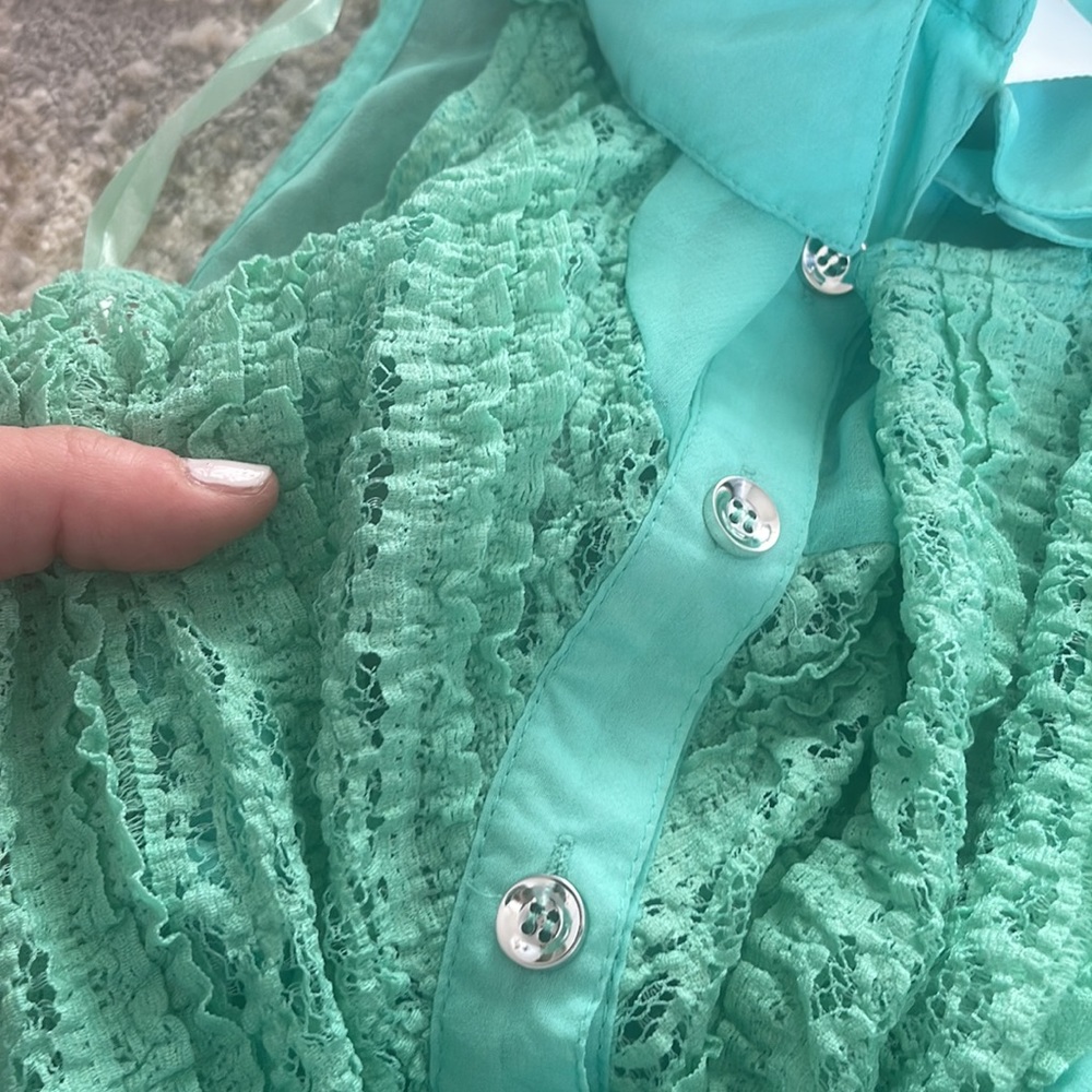Dress - Picture 3 of 3